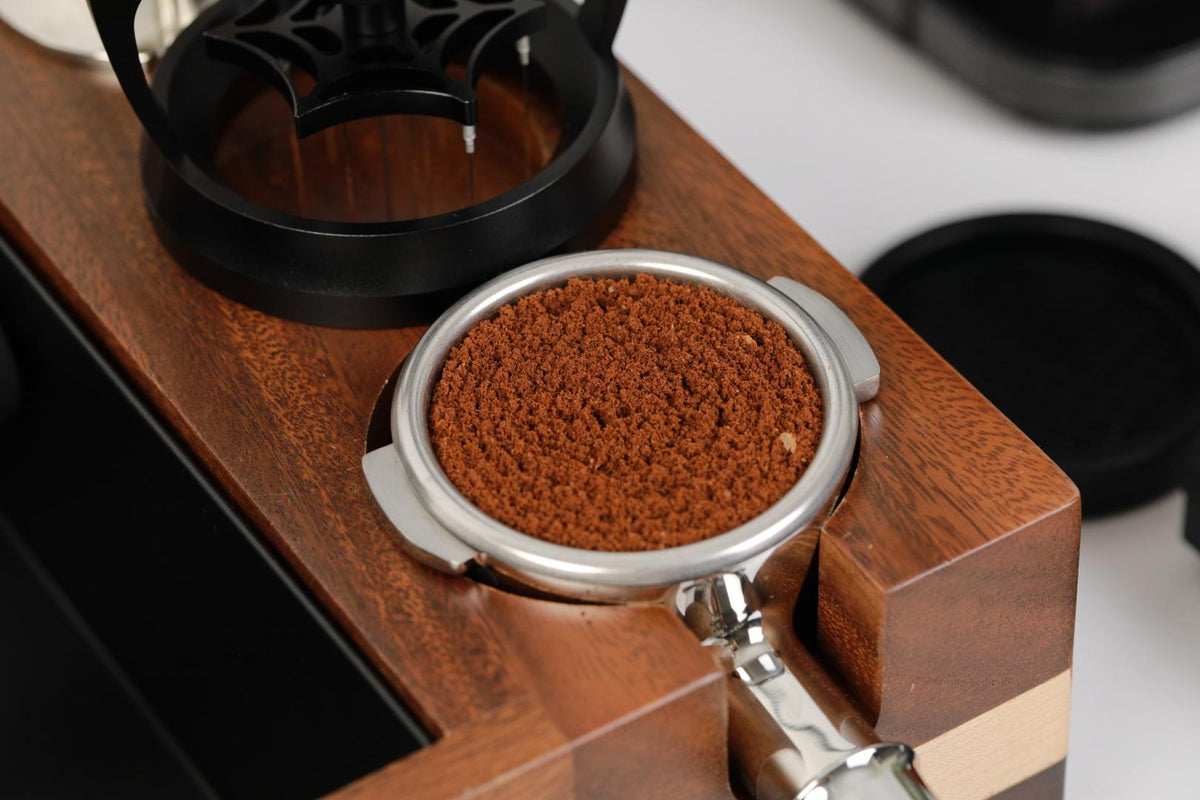 Electric Needle Spinner เข็มเกลี่ยกาแฟไฟฟ้าแบบอัตโนมัติ สำหรับก้านชง 58 มิล ใช้ได้กับบาสเก็ต 1+2 ช๊อต