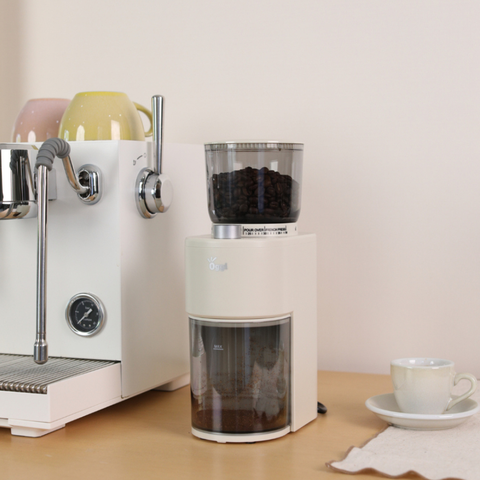 OGGI Cold Mill CM6  เครื่องบดกาแฟ รอบต่ำ ถนอมรสชาติและความหอม บดไม่ร้อน ปุ่มหมุนดิจิตอลเครื่องบดกาแฟอัตโนมัติเฟืองทรง กร