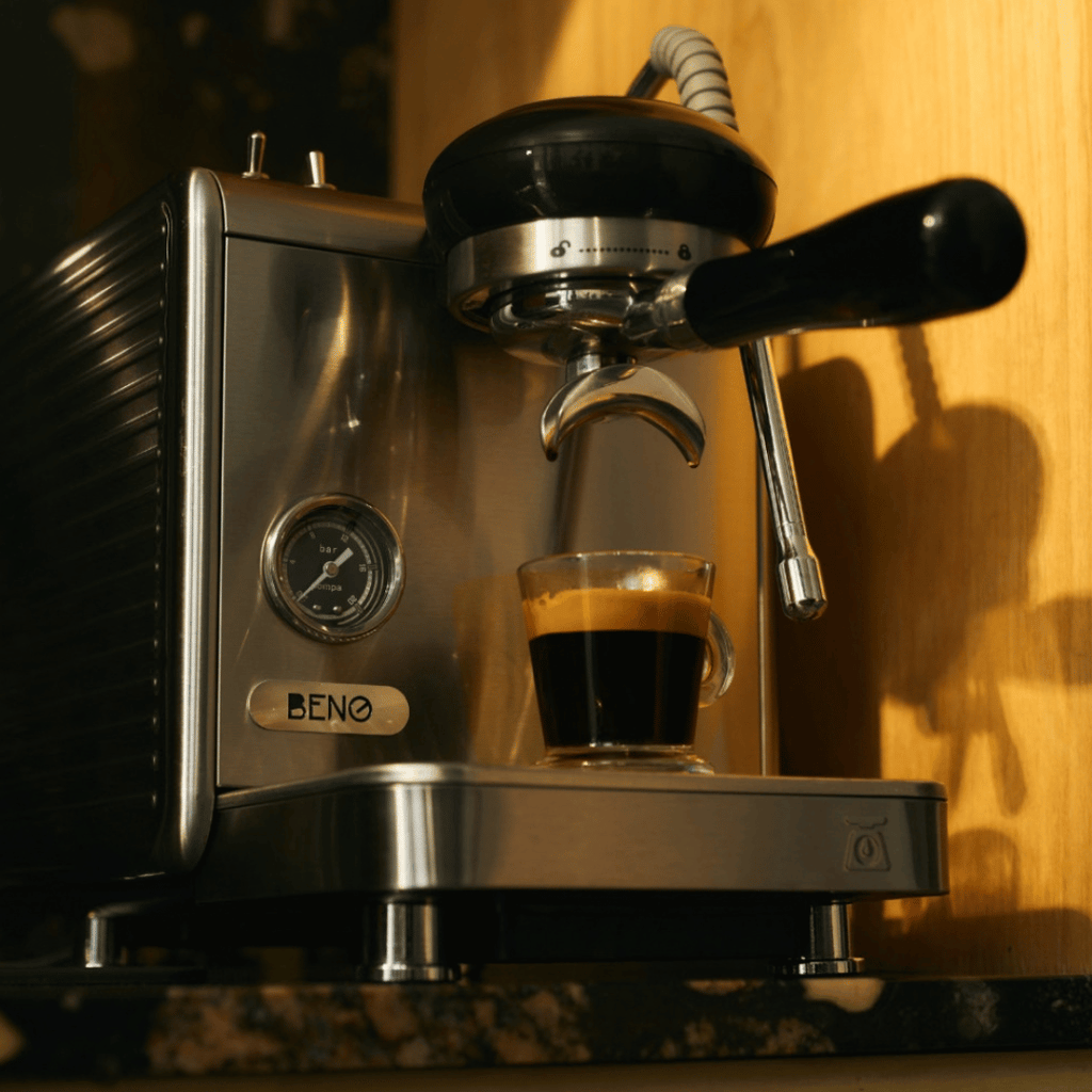 เครื่องชงกาแฟกึ่งอัตโนมัติ BENO รุ่น Bilico